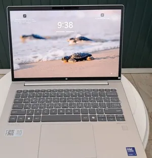 New Laptop HP ProBook 440 G1 16GB Intel Core Ultra 7 SSD 512GB