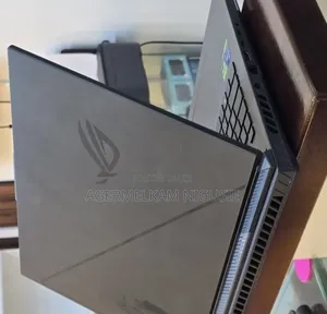 New Laptop Asus ROG Strix G18 32GB Intel Core i9 SSD 512GB
