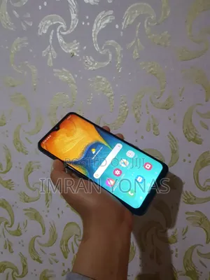 Samsung Galaxy A30 64 GB Blue