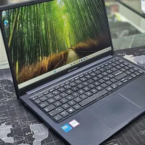 New Laptop Asus Vivobook 15 16GB Intel Core 5 SSD 512GB