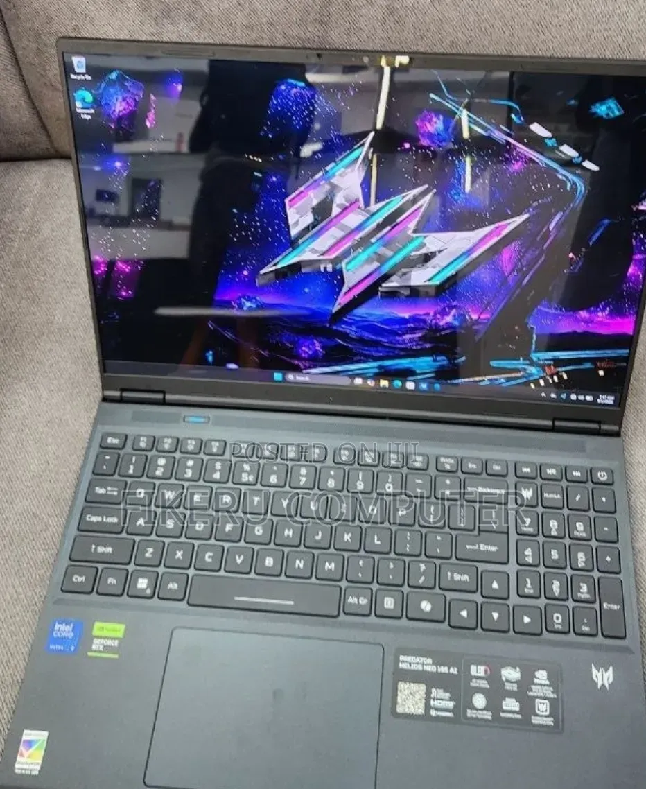 New Laptop Acer Predator Helios Neo 16 32GB Intel Core Ultra 9 SSD 1T