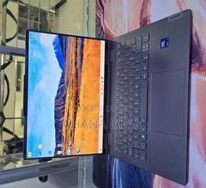 New Laptop Lenovo Yoga 7i 16GB Intel Core Ultra 7 SSD 512GB