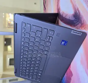 New Laptop Lenovo Yoga 7i 16GB Intel Core Ultra 7 SSD 512GB
