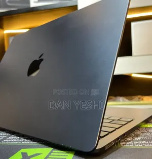 New Laptop Apple MacBook Air 8GB Apple M2 SSD 512GB