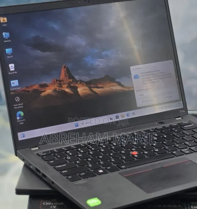 New Laptop Lenovo ThinkPad T14 32GB Intel Core i7 SSD 512GB