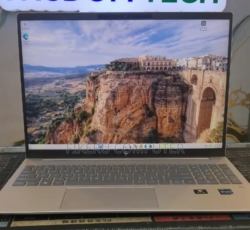 New Laptop HP Pavilion 15 16GB Intel Core i7 SSD 1T