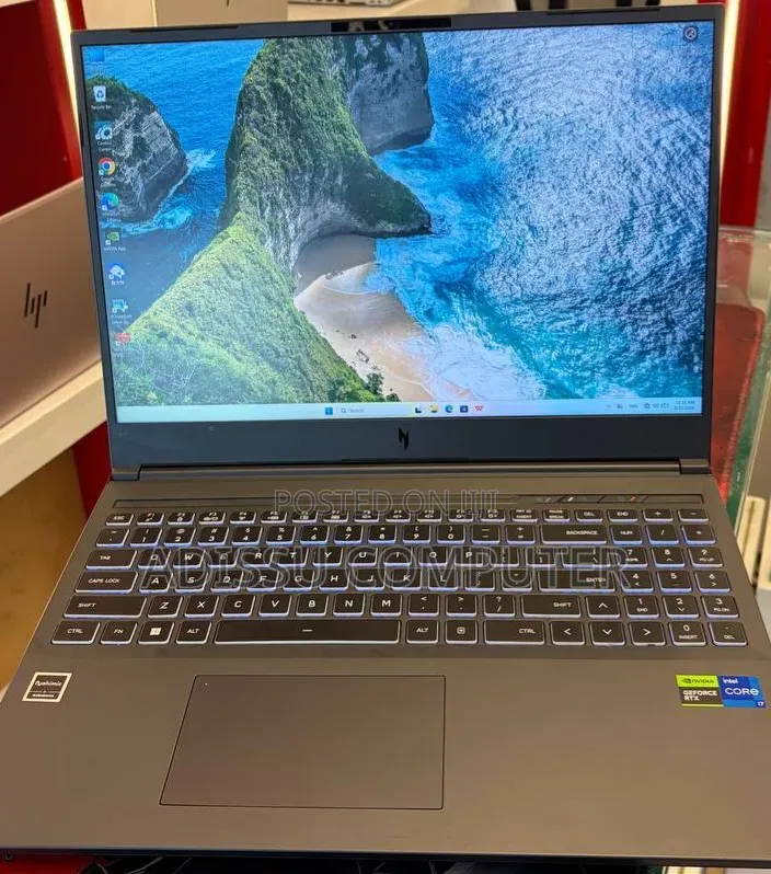 New Laptop Acer Nitro V 16 16GB Intel Core i7 SSD 1T