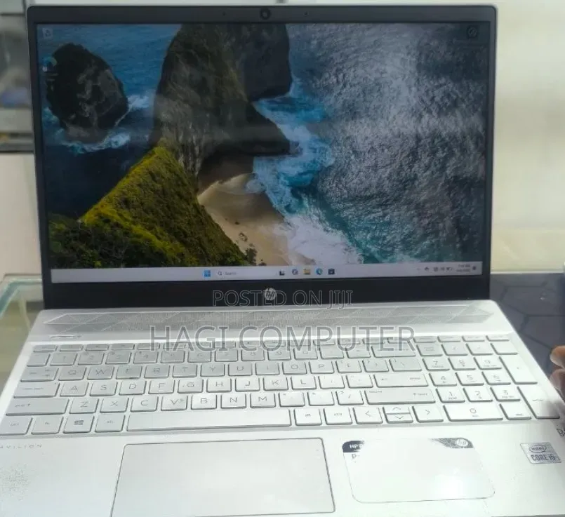 New Laptop HP Pavilion 15 16GB Intel Core i5 SSD 512GB