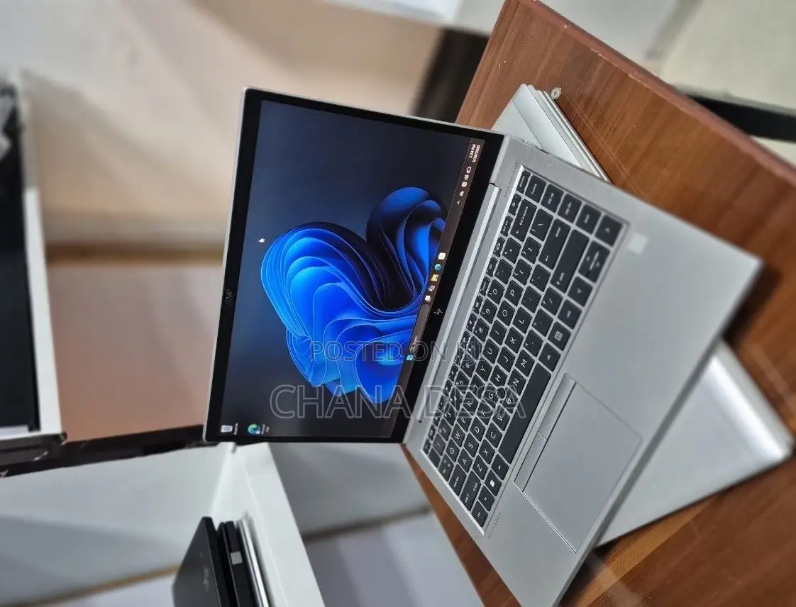 New Laptop HP EliteBook 845 G8 16GB AMD Ryzen 7 SSD 512GB