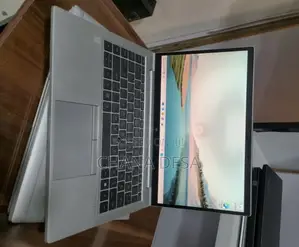 New Laptop HP EliteBook 845 G8 16GB AMD Ryzen 7 SSD 512GB