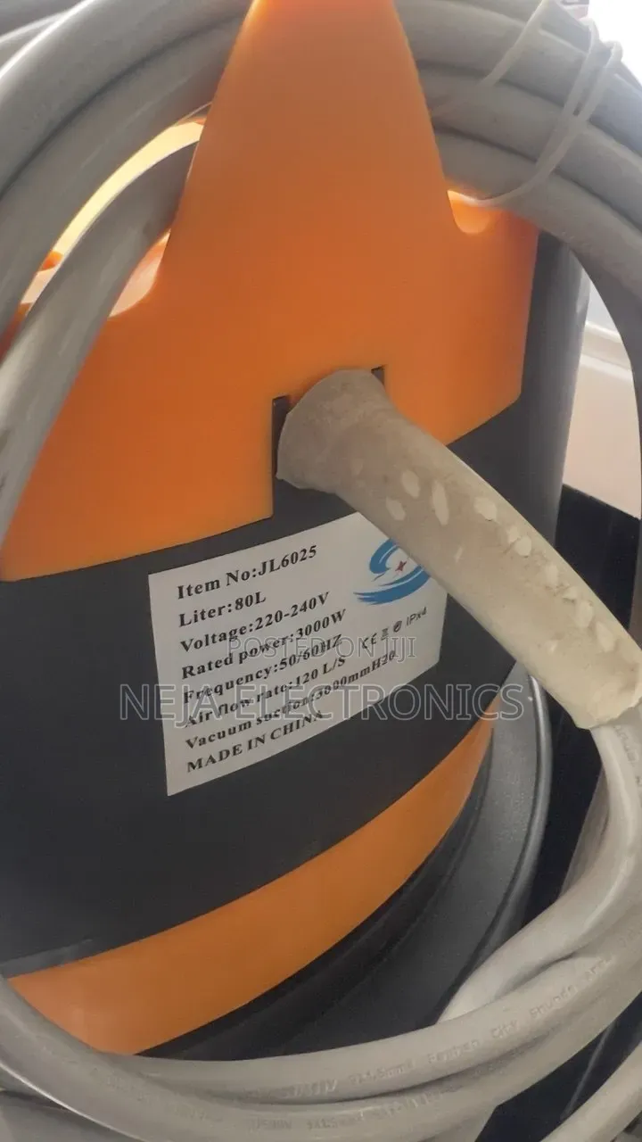 Red East Vacuum Cleaners 80.Litters Delivery