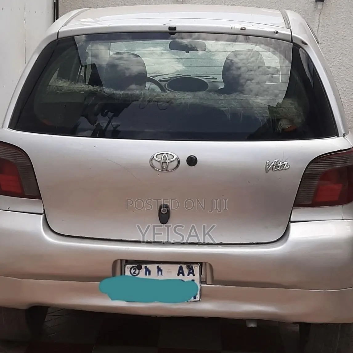Toyota Vitz 2001 Silver