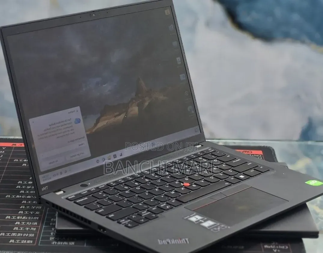 New Laptop Lenovo ThinkPad T14s G4 32GB Intel Core i7 SSD 512GB
