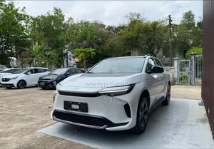 New Toyota bZ4X 2024 White