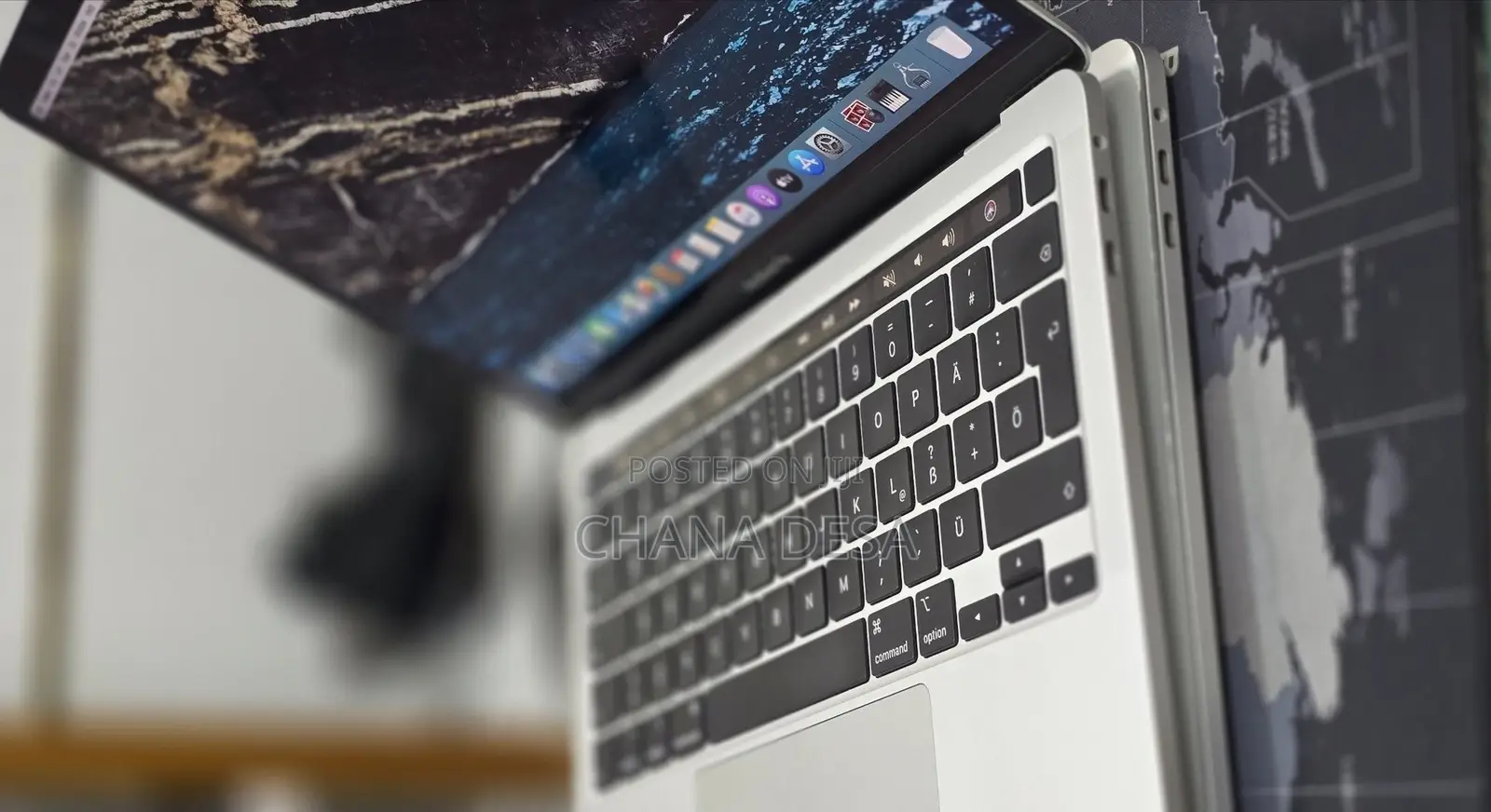 New Laptop Apple MacBook Pro 2020 32GB Intel Core i7 SSD 512GB