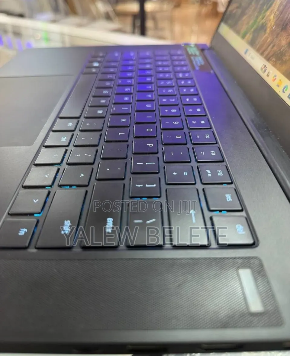 New Laptop Razer Blade 16GB Intel Core i7 SSD 512GB