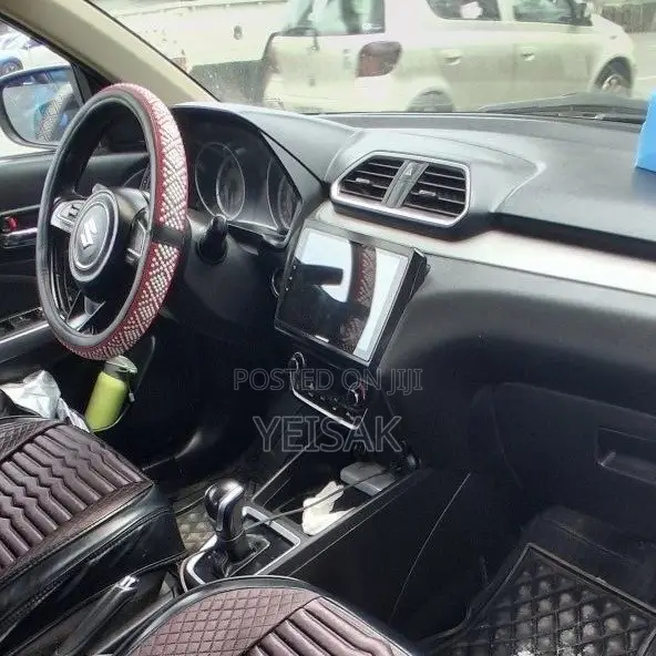 Suzuki Dzire 2022 Silver