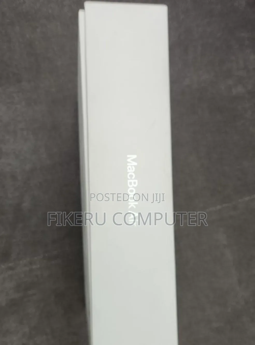 New Laptop Apple MacBook Air 2020 M1 8GB Apple M1 SSD 256GB