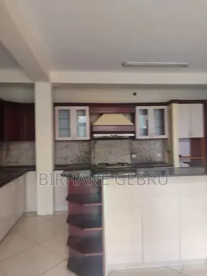 5bdrm House in G+2 House, Bole for rent