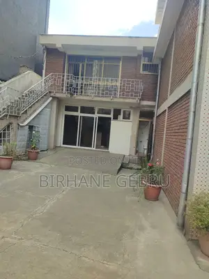 5bdrm House in G+2 House, Bole for rent