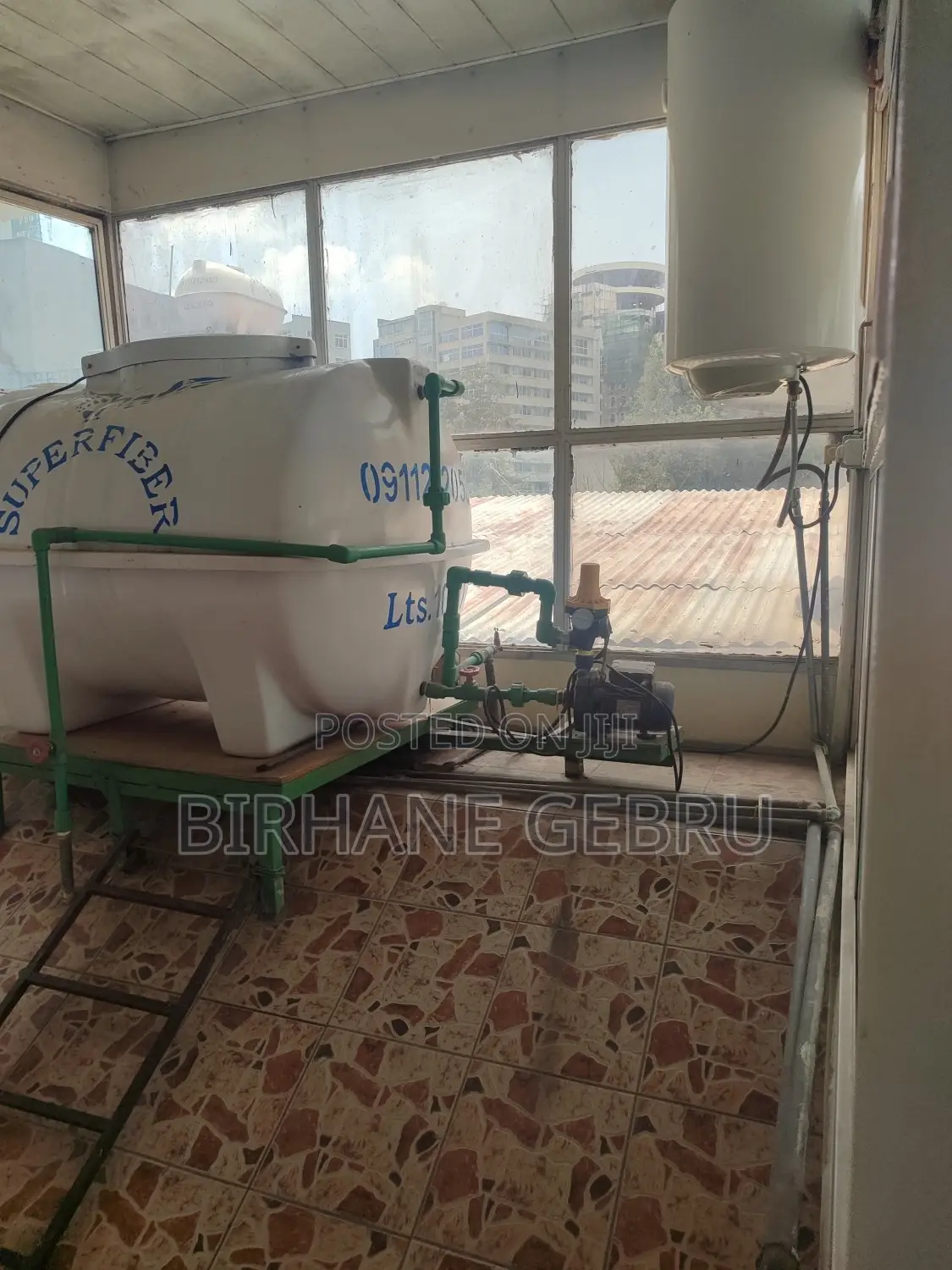 5bdrm House in G+2 House, Bole for rent
