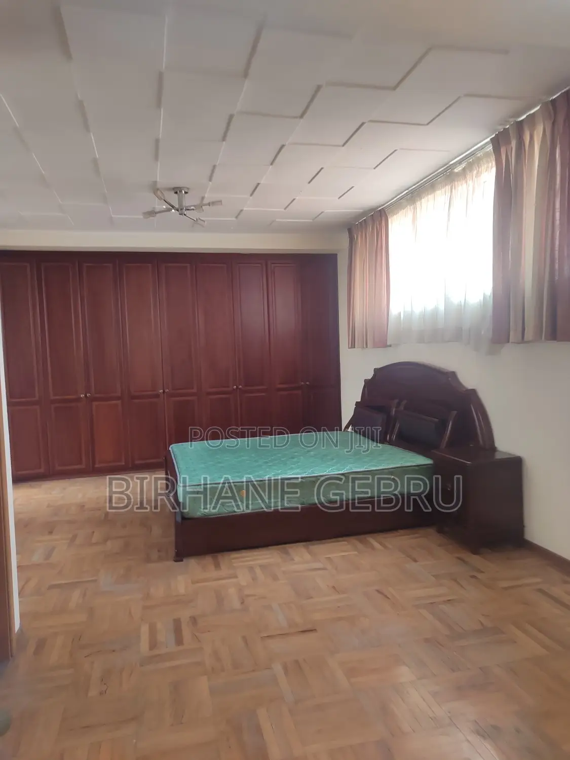 5bdrm House in G+2 House, Bole for rent