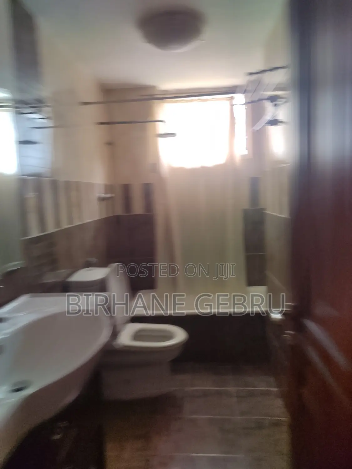 5bdrm House in G+2 House, Bole for rent