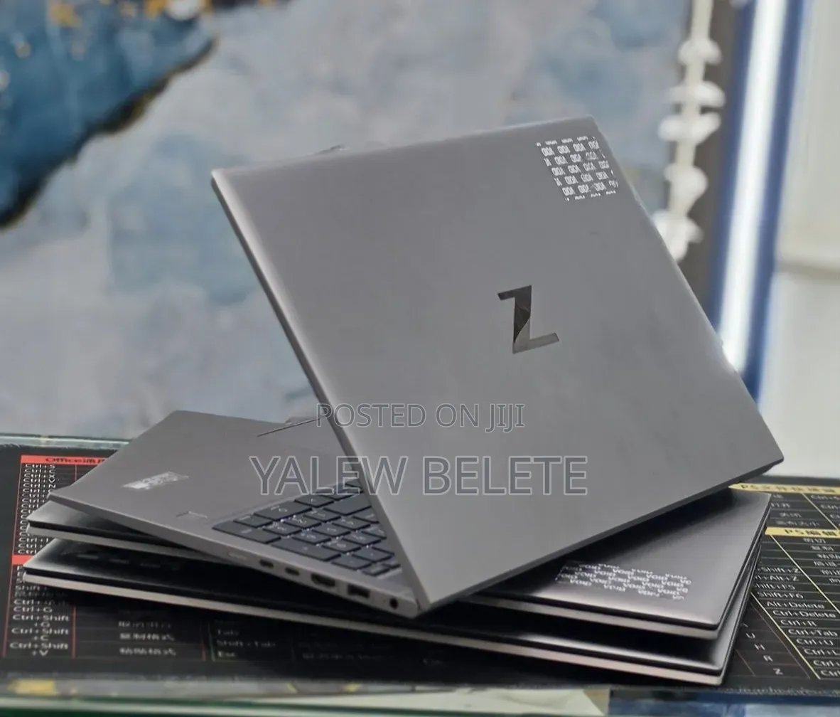 New Laptop HP ZBook 15 16GB Intel Core i5 SSD 512GB