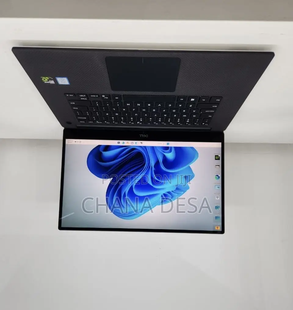 New Laptop Dell XPS 15 16GB Intel Core i7 SSD 512GB