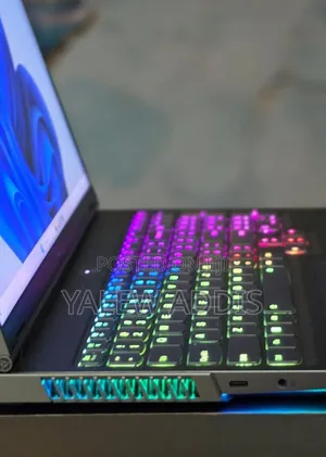 New Laptop Lenovo Legion 9 32GB AMD Ryzen 9 SSD 1T