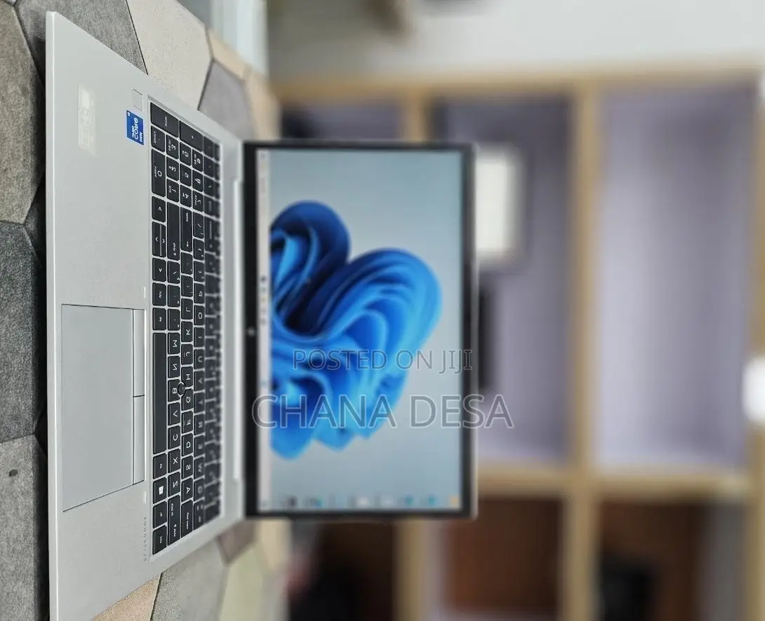New Laptop HP EliteBook 850 G8 16GB Intel Core i5 SSD 512GB