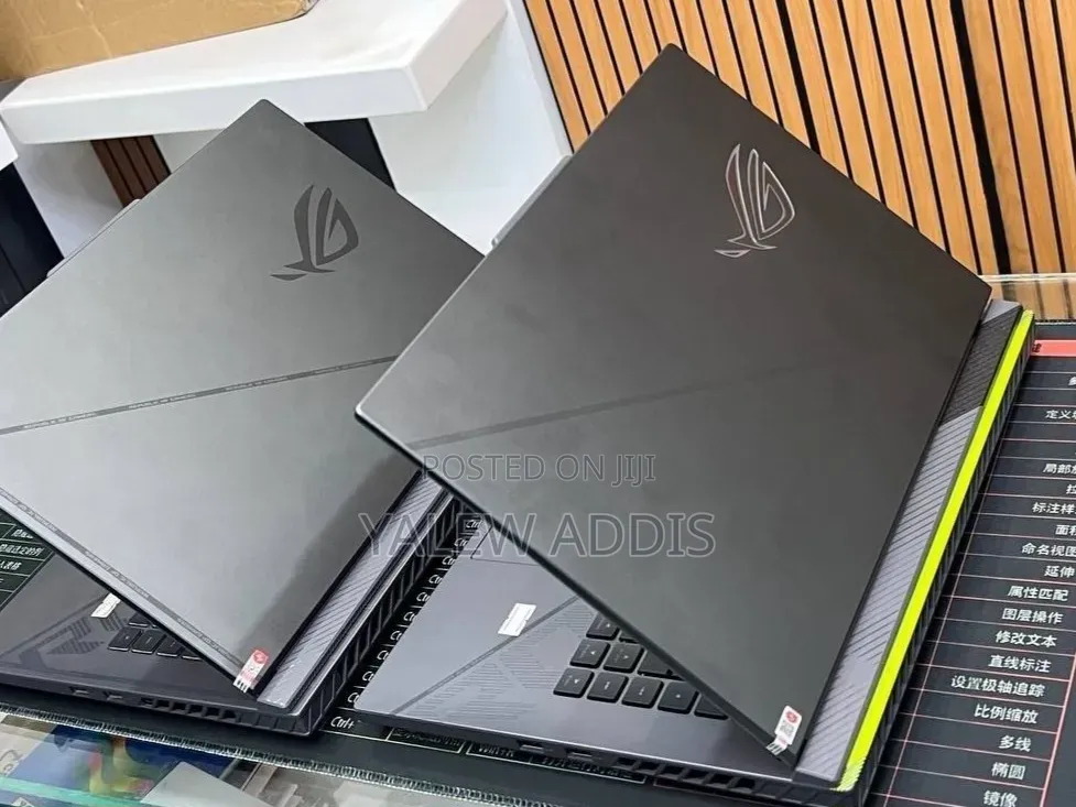 New Laptop Asus ROG Strix G15 16GB Intel Core i9 SSD 1T