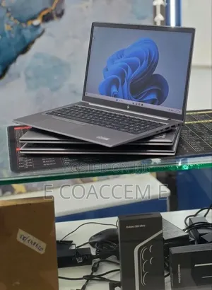 New Laptop HP 16GB Intel Core i5 SSD 512GB
