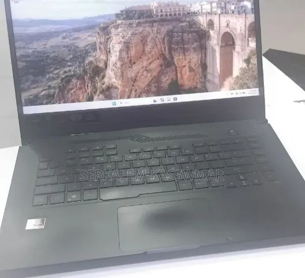 New Laptop Asus ROG Zephyrus G15 16GB AMD Ryzen 7 SSD 512GB