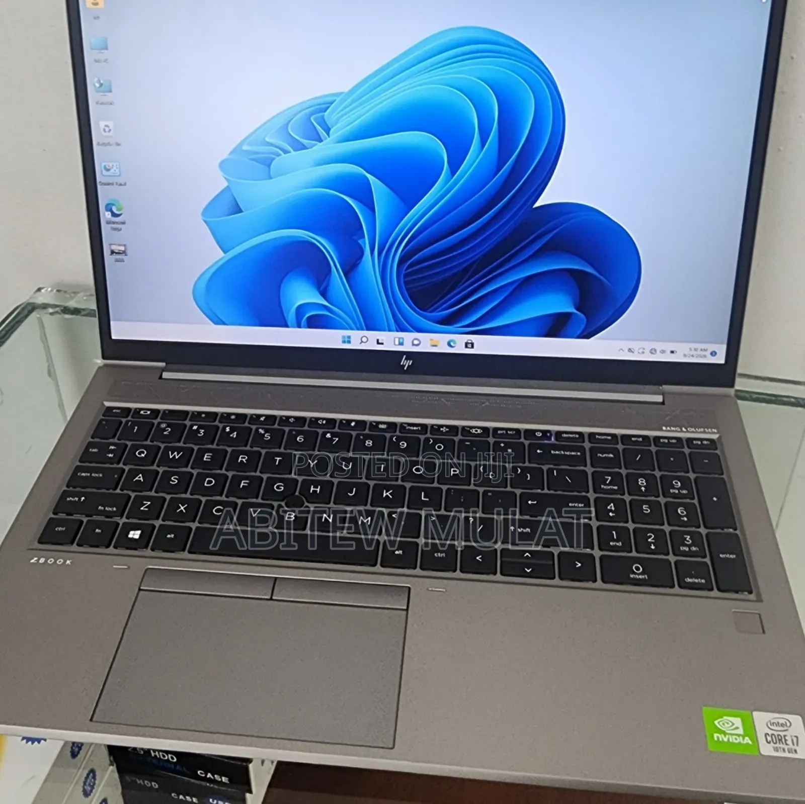 New Laptop HP ZBook 15 16GB Intel Core i7 SSD 512GB