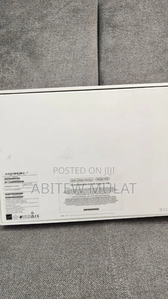 New Laptop Apple MacBook Air 2020 M1 8GB Apple M1 SSD 256GB