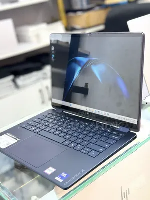 New Laptop HP 16GB Intel Core Ultra 7 SSD 512GB
