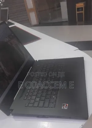 New Laptop Asus 16GB AMD Ryzen 7 SSD 512GB