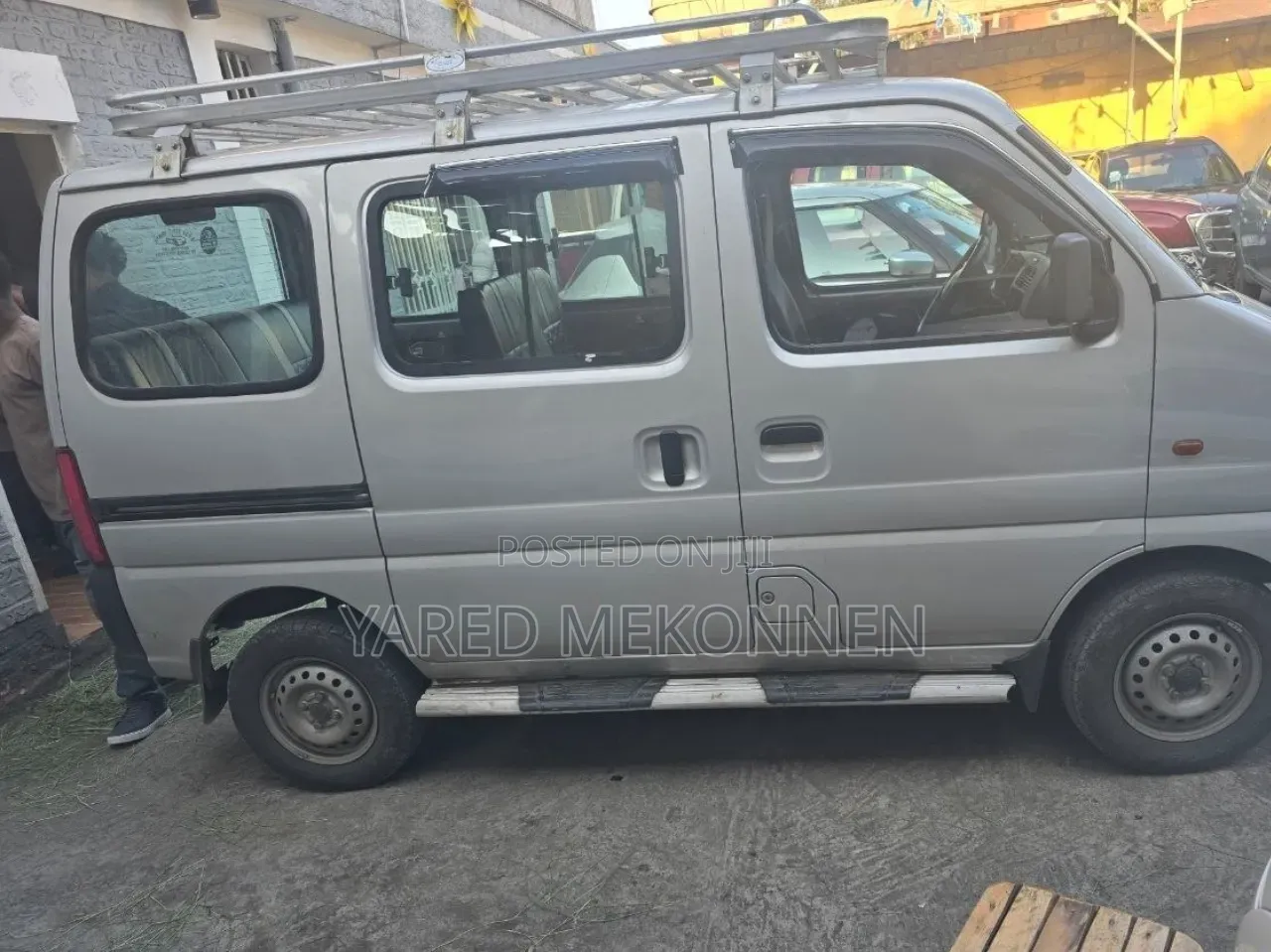 Suzuki Eeco 2025 Silver