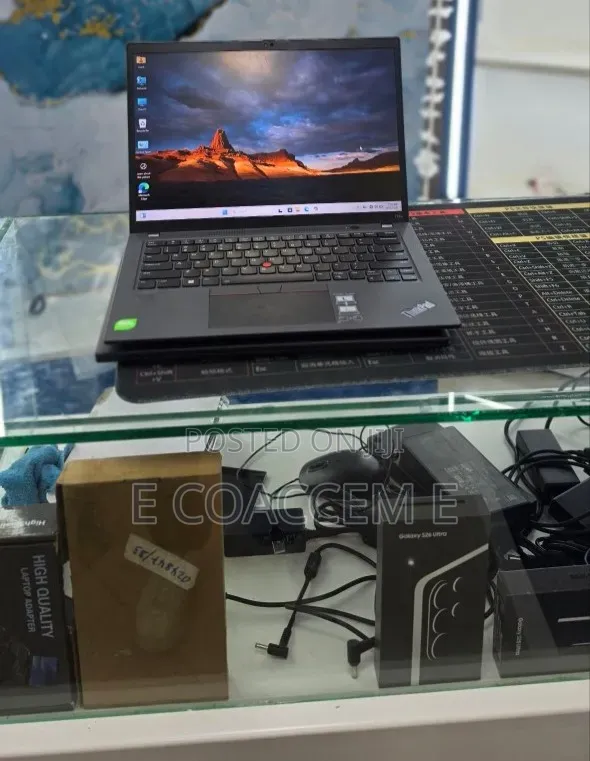 New Laptop Lenovo 32GB Intel Core i7 SSD 512GB