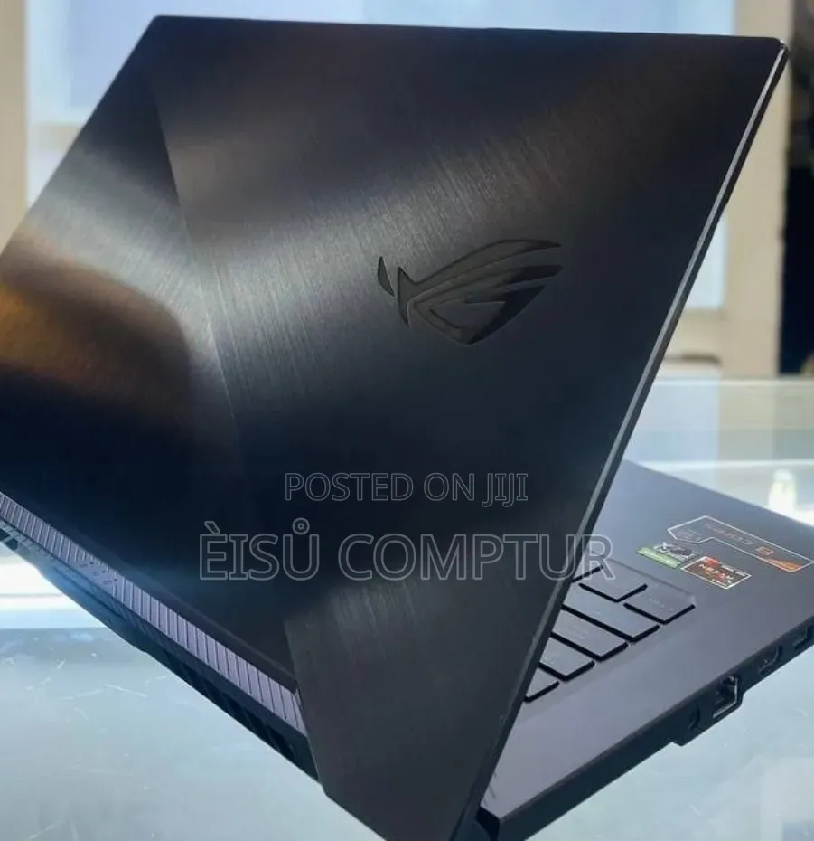 New Laptop Asus ROG Strix G15 16GB AMD Ryzen 7 SSD 512GB