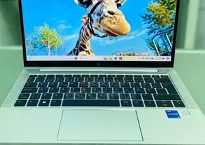 New Laptop HP EliteBook 830 G8 16GB Intel Core i5 SSD 512GB