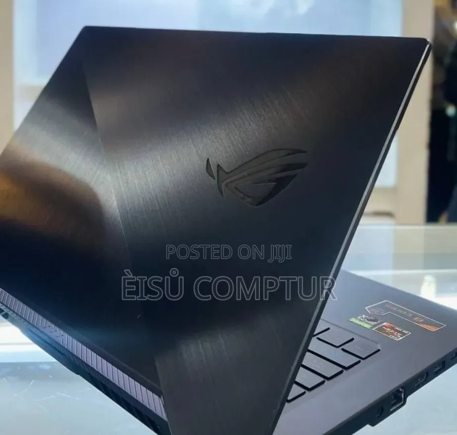 New Laptop Asus ROG Strix G15 16GB AMD Ryzen 7 SSD 512GB