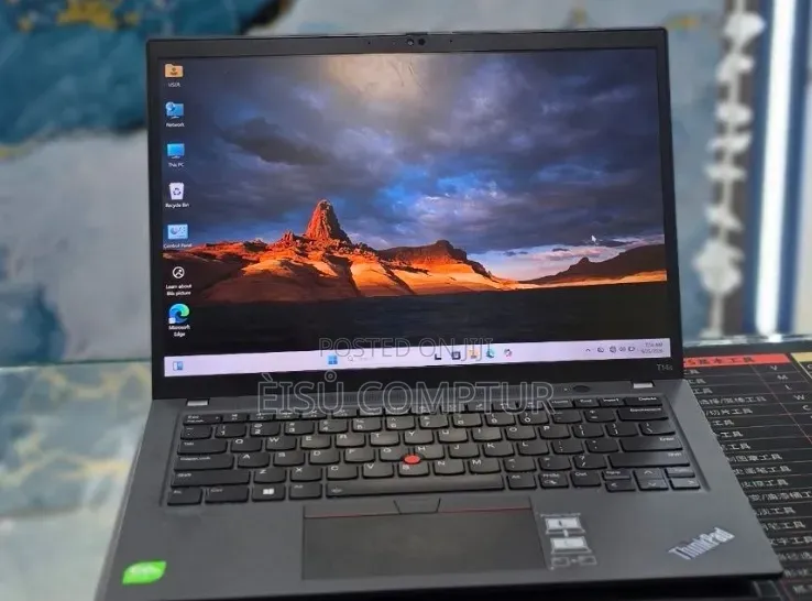 New Laptop Lenovo ThinkPad T14s G4 32GB Intel Core i7 SSD 512GB