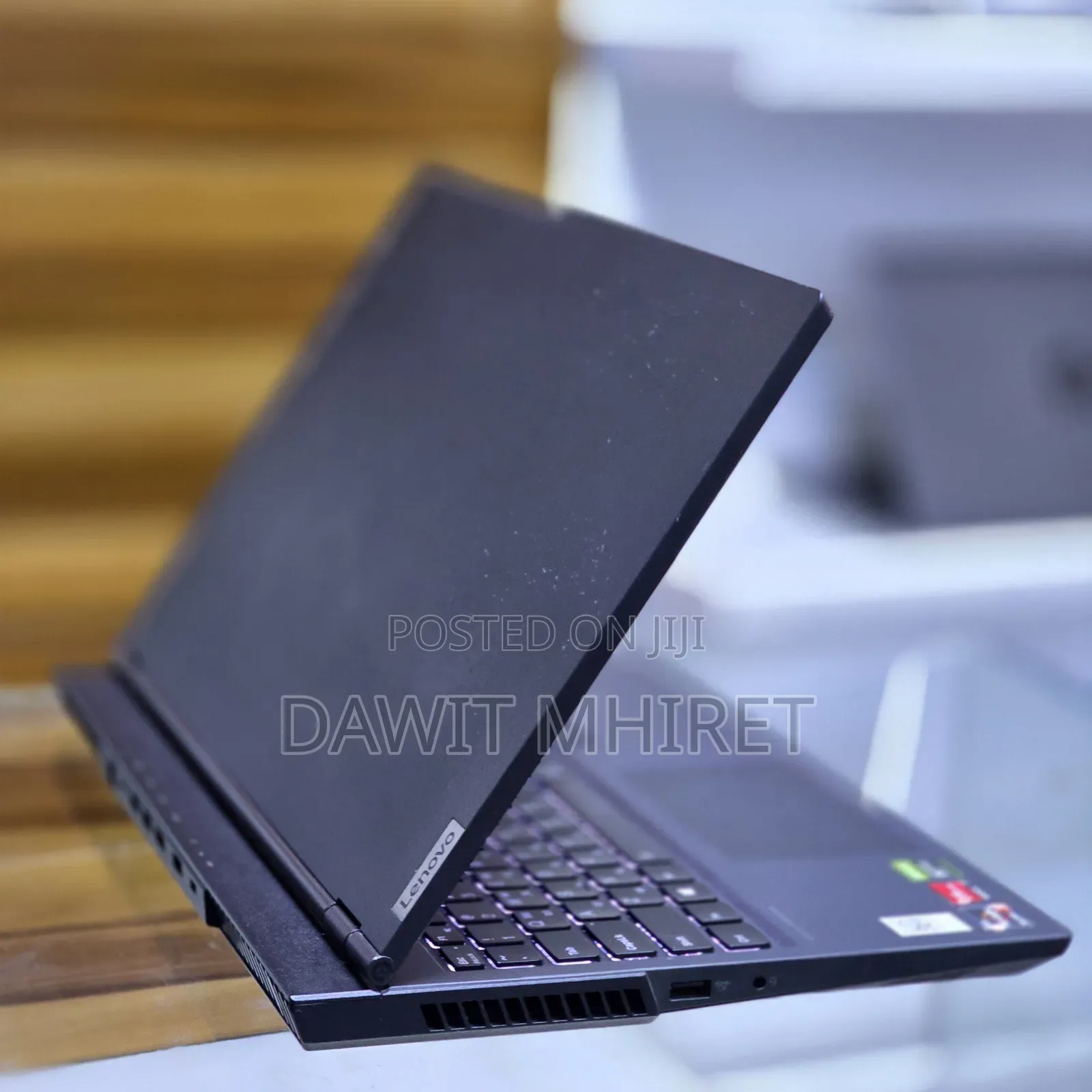 New Laptop Lenovo Legion 7 16GB AMD Ryzen 7 SSD 512GB