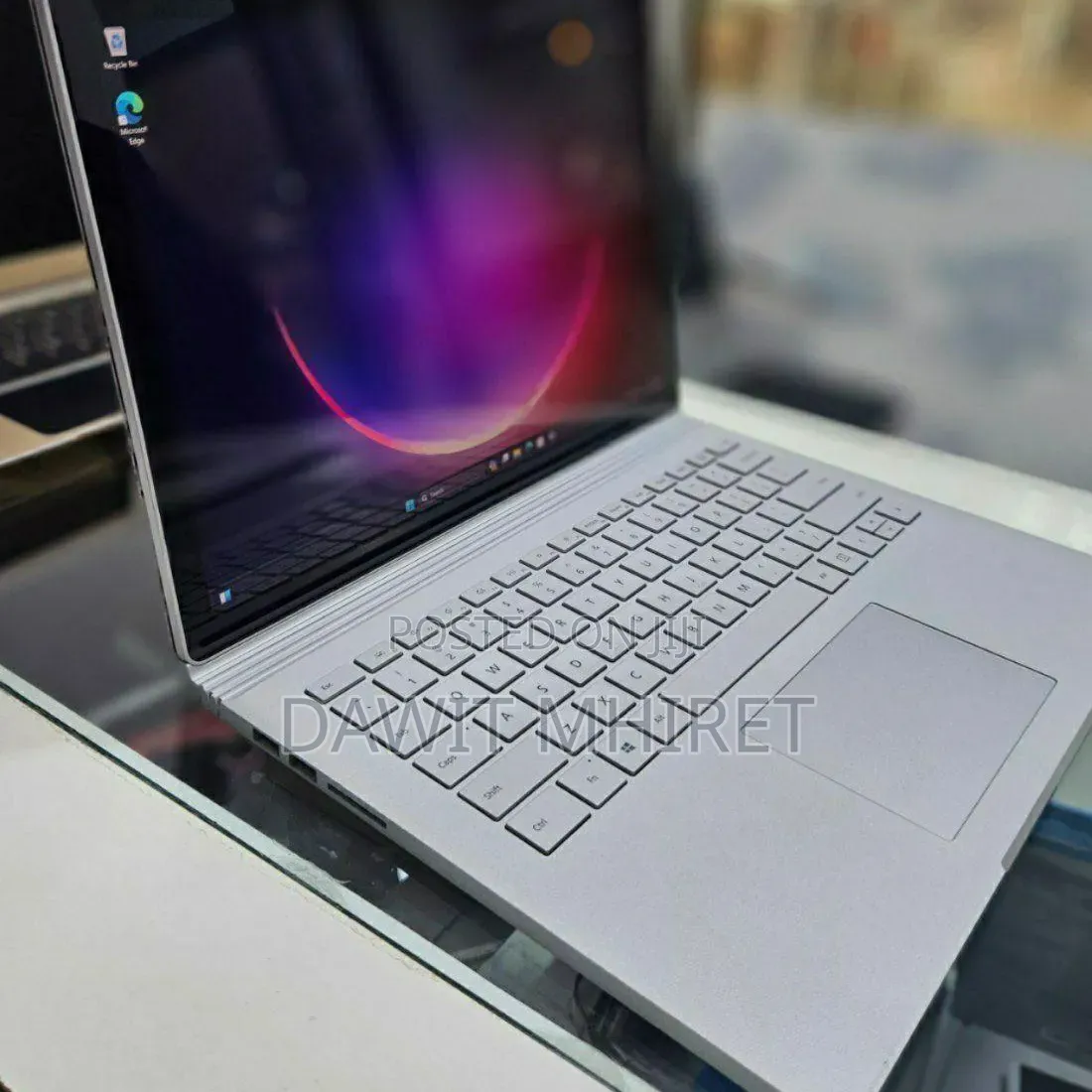 New Laptop Microsoft Surface Book 3 16GB Intel Core i7 SSD 256GB