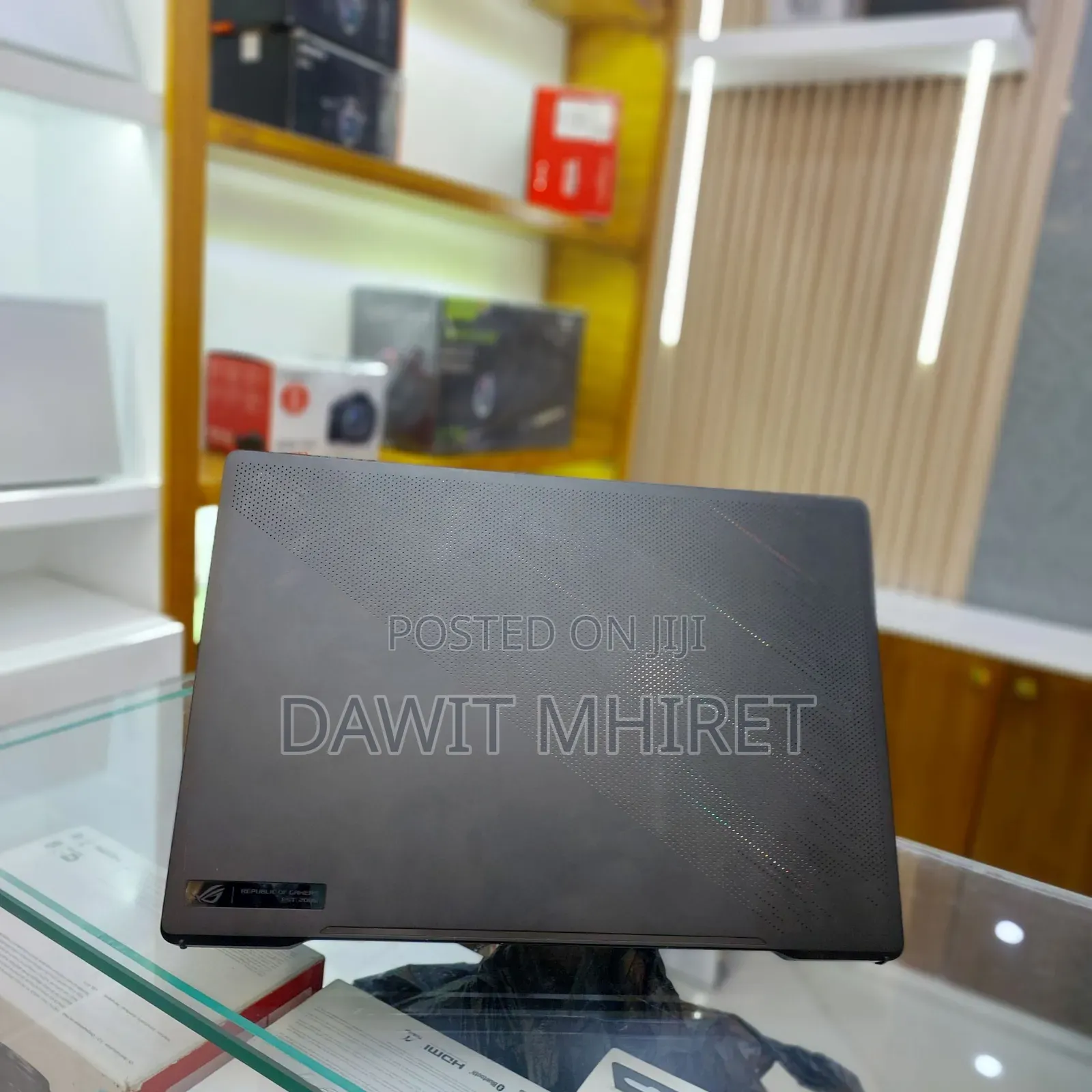 New Laptop Asus ROG Zephyrus G15 16GB AMD Ryzen 9 SSD 1T