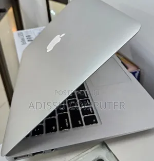 New Laptop Apple MacBook 2013 4GB Intel Core i5 SSD 128GB
