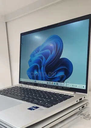 New Laptop HP EliteBook 840 G9 16GB Intel Core i5 SSD 512GB