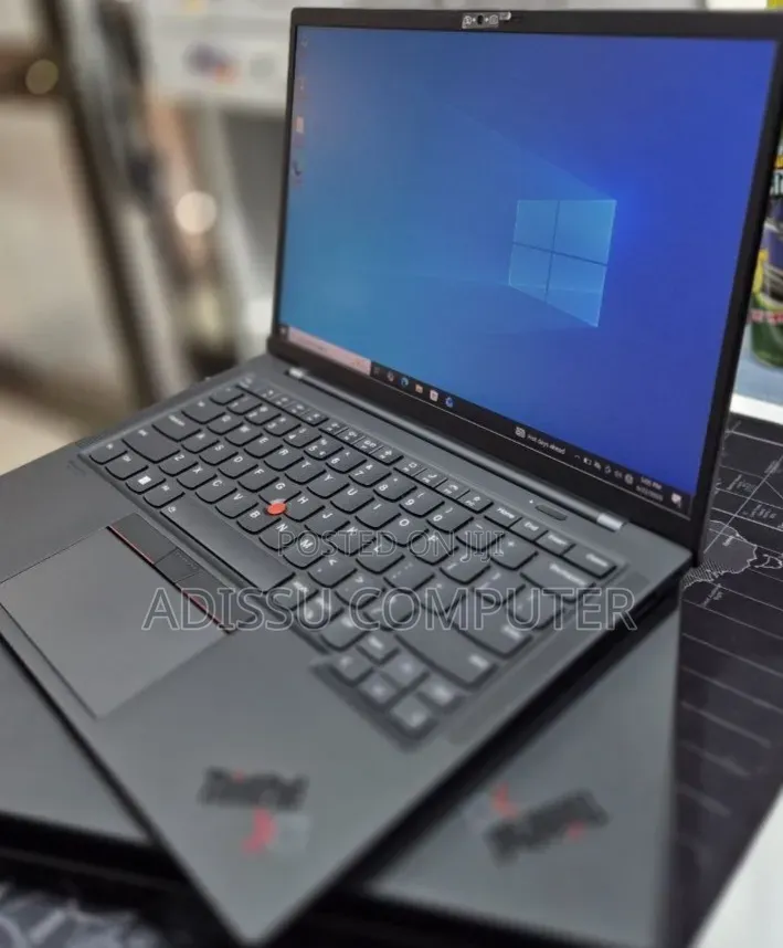 New Laptop Lenovo ThinkPad X1 Carbon 16GB Intel Core i7 SSD 512GB